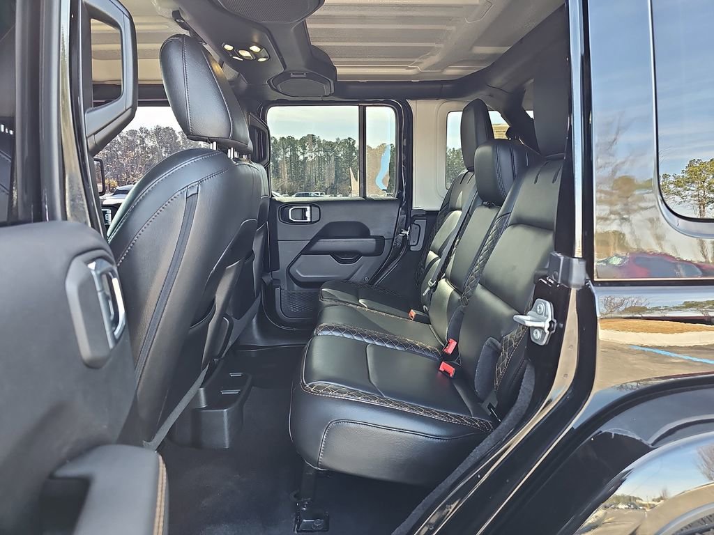 Used 2023 Jeep Wrangler Altitude image 19