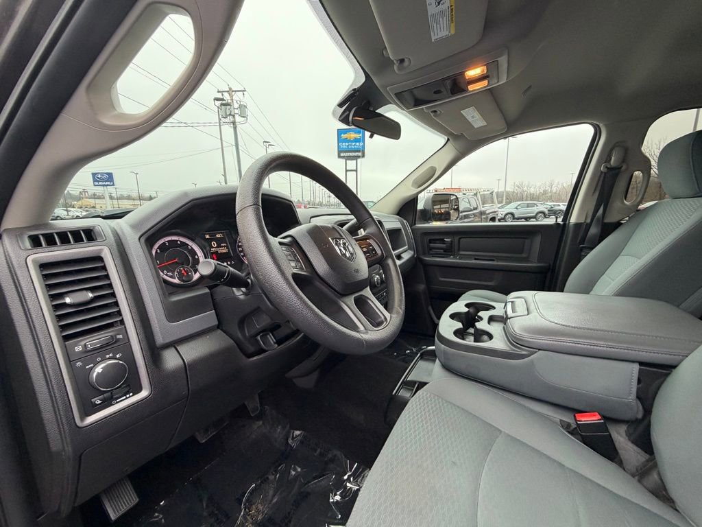 Used 2018 RAM 2500 Tradesman w/ Chrome Appearance Group image 8