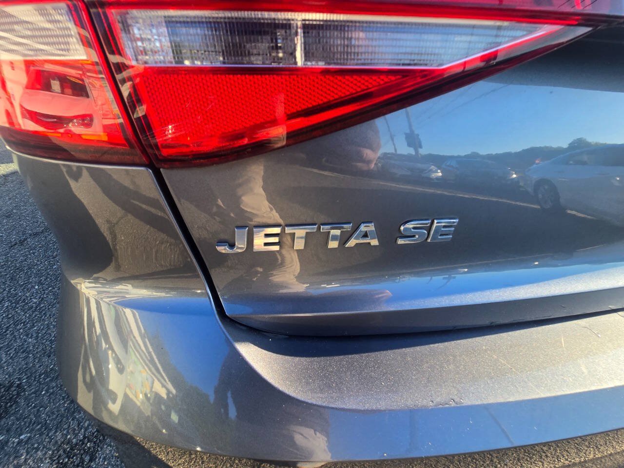 Used 2015 Volkswagen Jetta SE FWD image 31