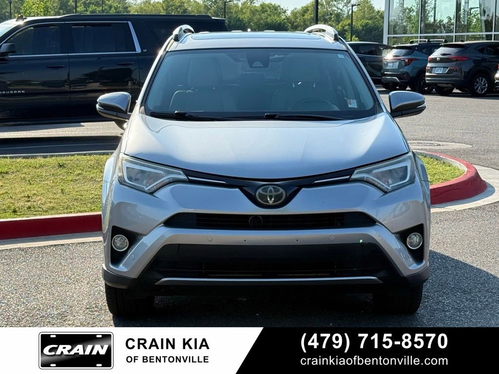 Used 2016 Toyota RAV4 Limited FWD image 2