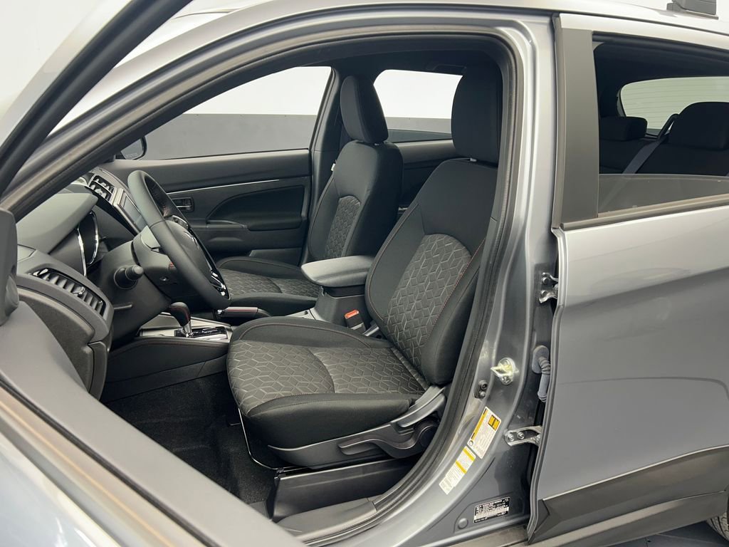 New 2025 Mitsubishi Outlander Sport AWD image 10