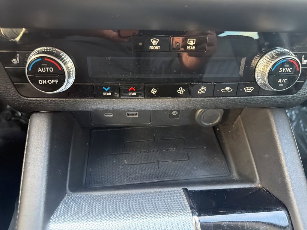 Used 2023 Mitsubishi Outlander SEL image 12