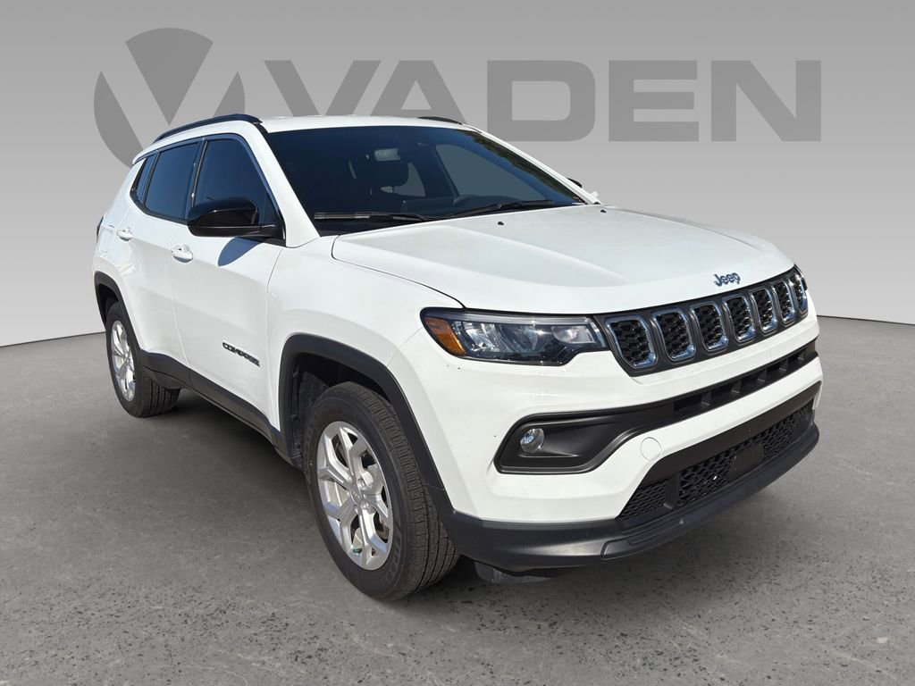 Used 2024 Jeep Compass Latitude