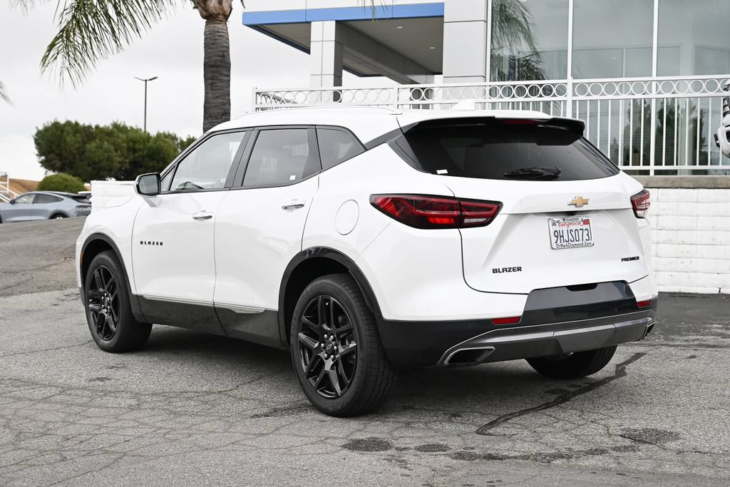 Used 2023 Chevrolet Blazer Premier FWD image 7