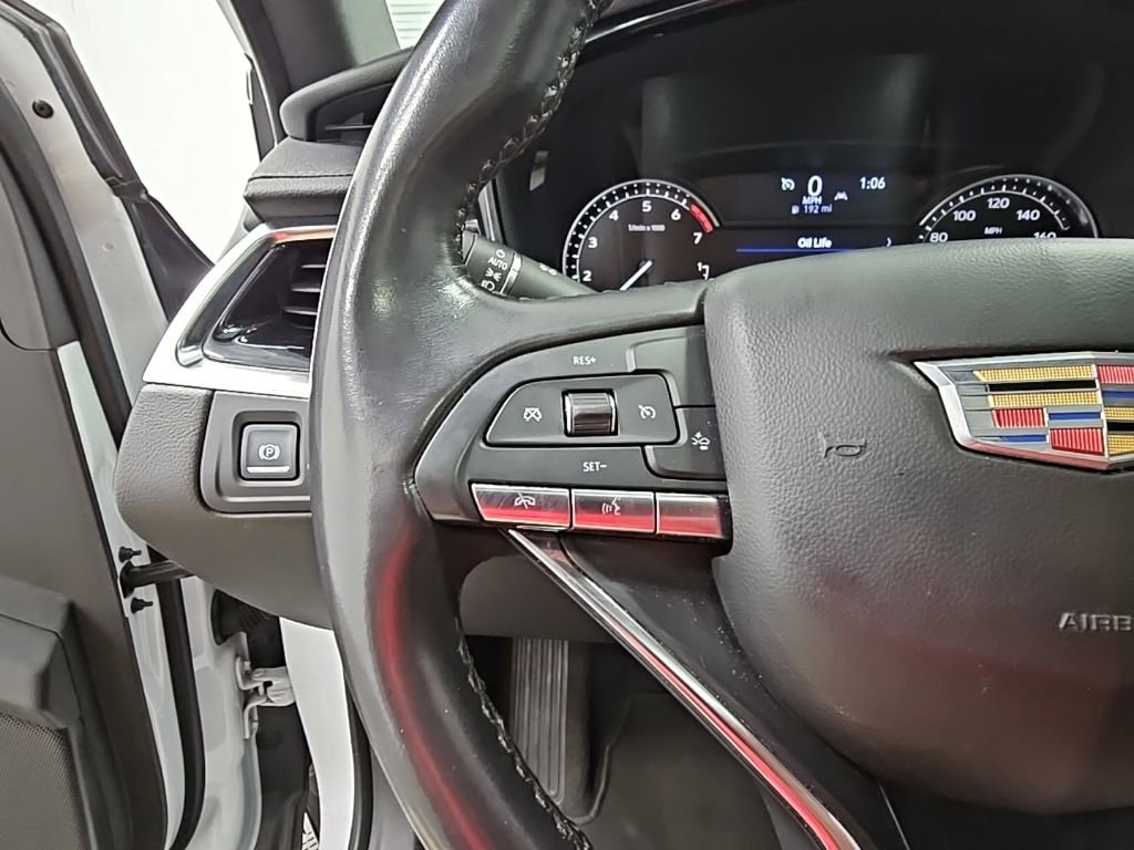 Used 2023 Cadillac XT6 Luxury image 25