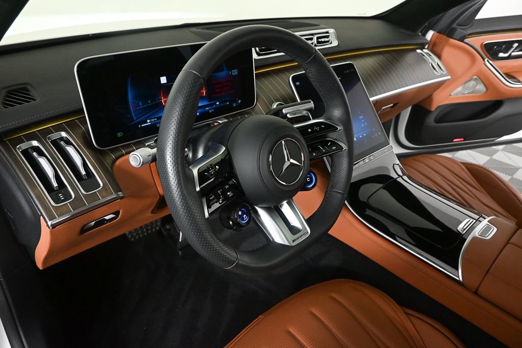 Certified 2024 Mercedes-Benz S 63 AMG S w/ Rear Seat Package image 6
