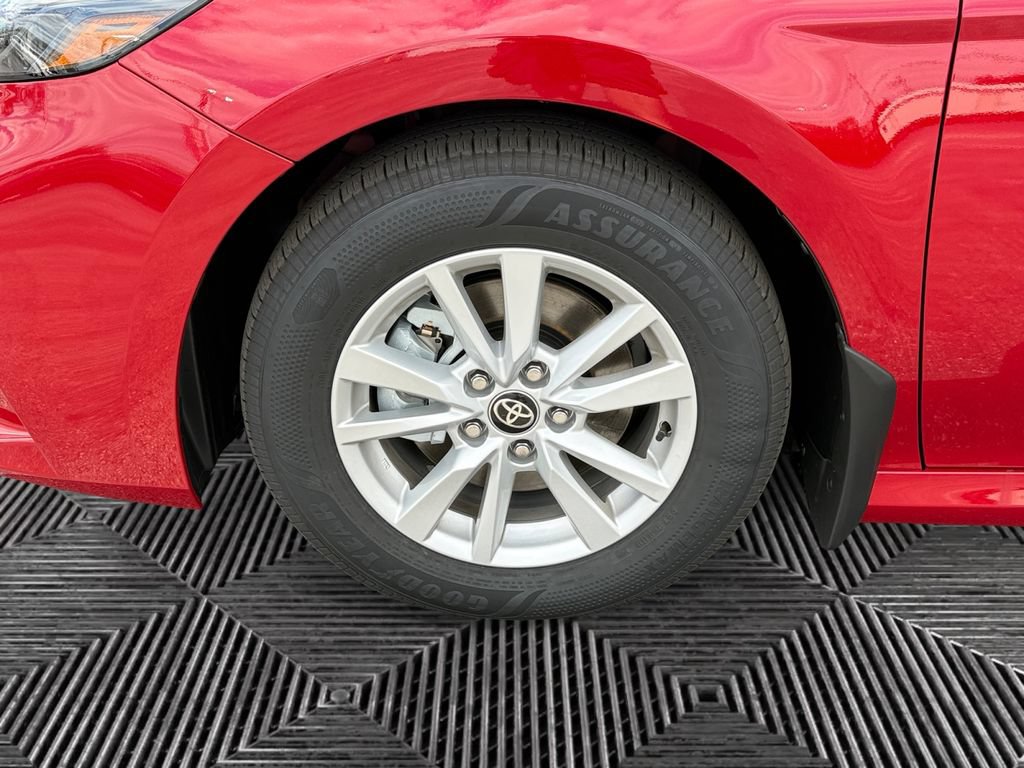 New 2026 Toyota Camry LE w/ Convenience Package FWD image 14