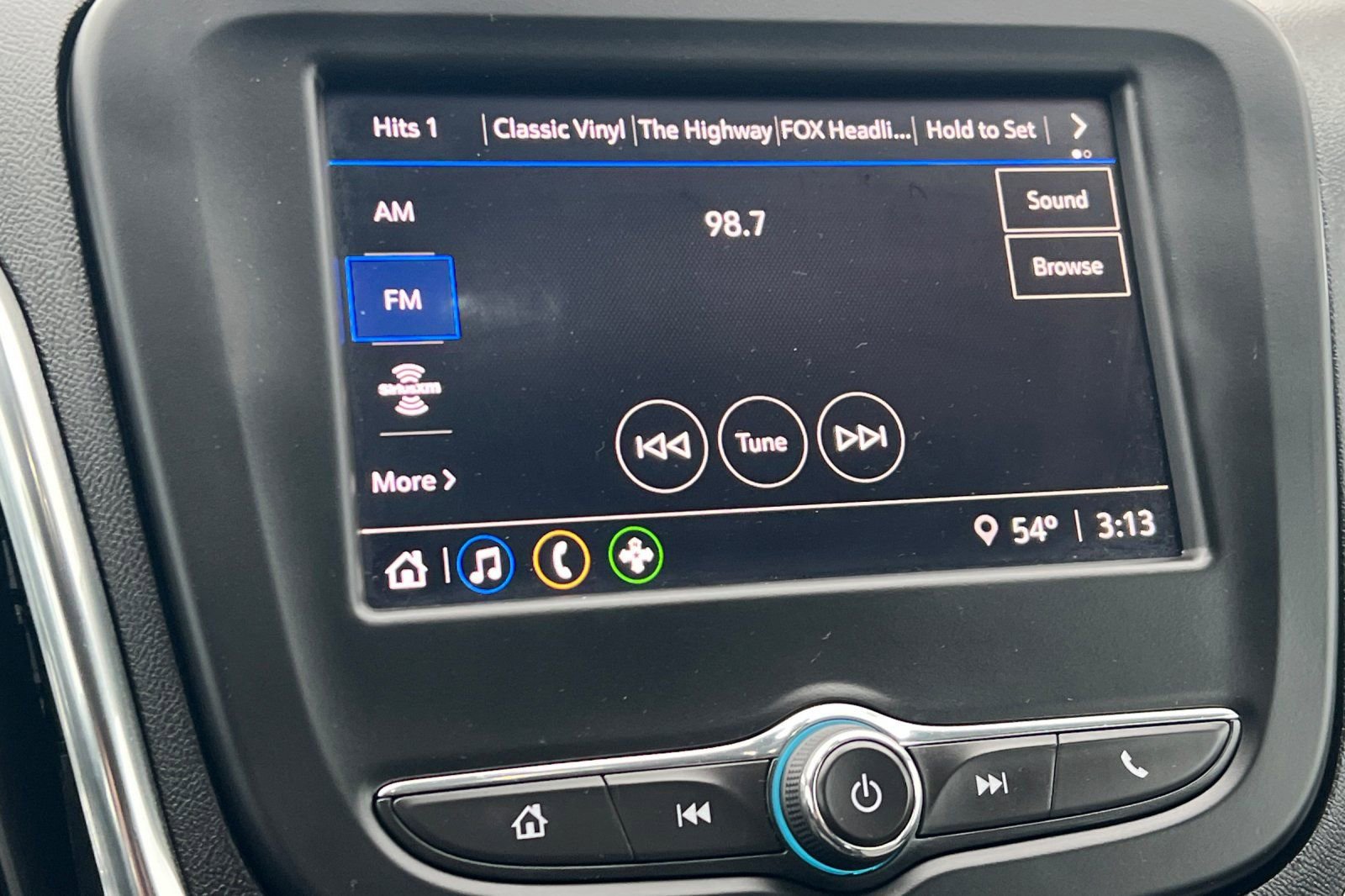 Used 2024 Chevrolet Equinox LS image 16