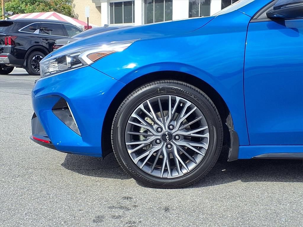 Used 2023 Kia Forte GT-Line w/ GT-Line Premium Package image 15