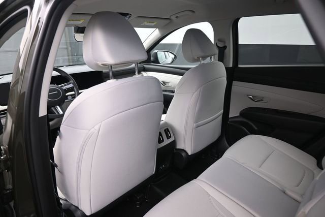 Used 2025 Hyundai Tucson SEL FWD image 23