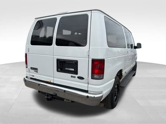 Used 2013 Ford E-350 and Econoline 350 XLT image 16