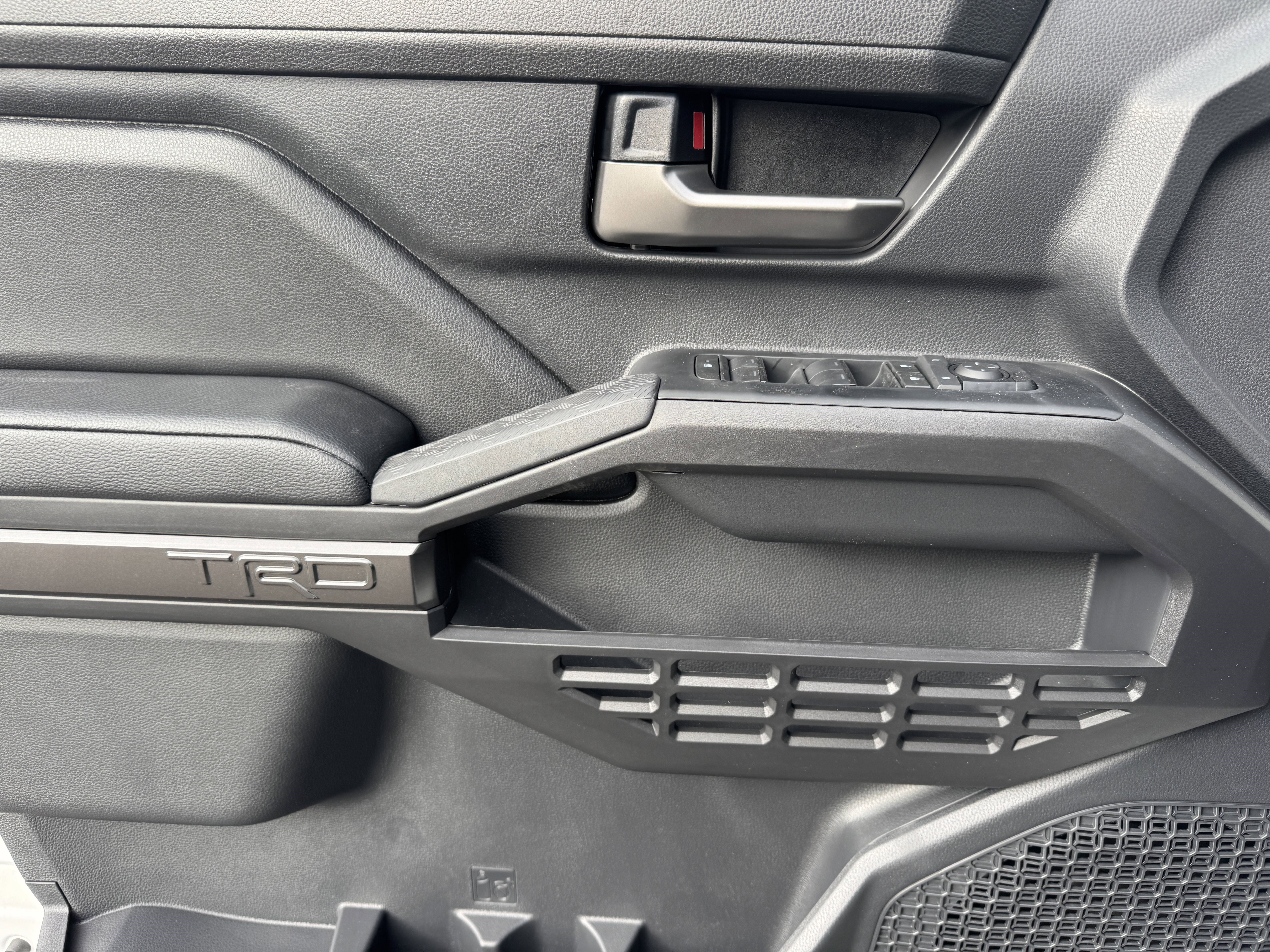 New 2026 Toyota Tacoma TRD Off-Road AWD/4WD image 11