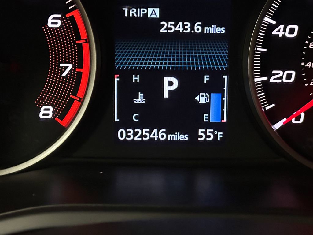 Used 2024 Mitsubishi Eclipse Cross AWD image 51