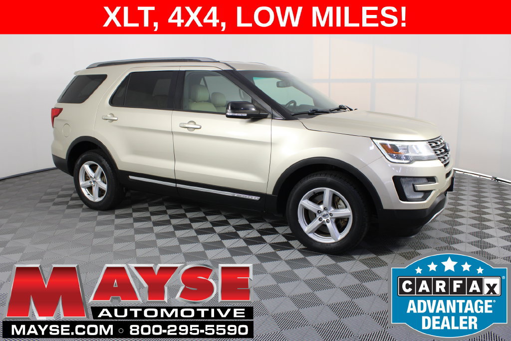 Used 2017 Ford Explorer XLT w/ Equipment Group 202A AWD/4WD image 1
