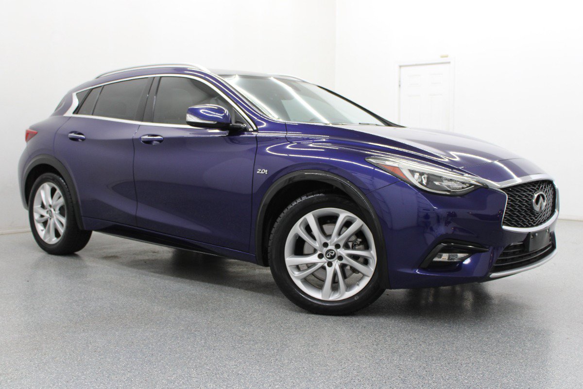 Used 2017 INFINITI QX30 Premium