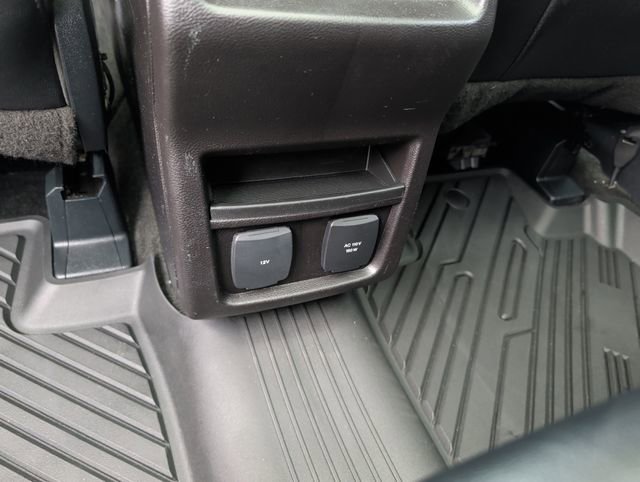 Used 2015 Ford Edge SEL w/ Equipment Group 201A AWD/4WD image 30