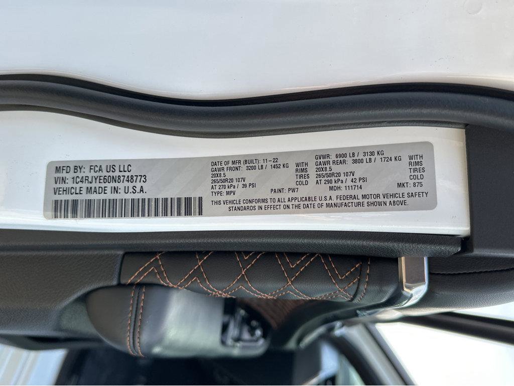 Used 2022 Jeep Grand Cherokee Summit w/ Advanced Protech Group IV image 50