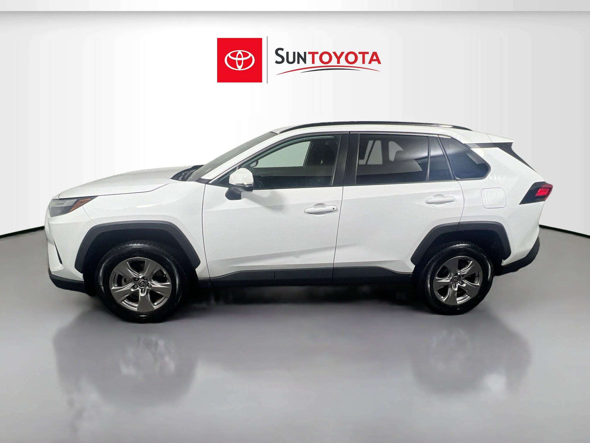 Used 2023 Toyota RAV4 XLE image 7