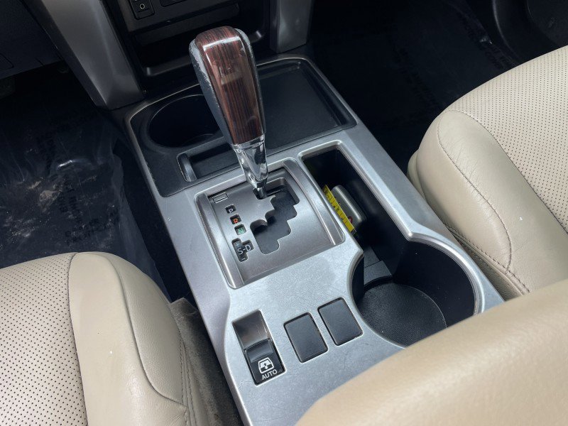 Used 2016 Toyota 4Runner Limited image 19