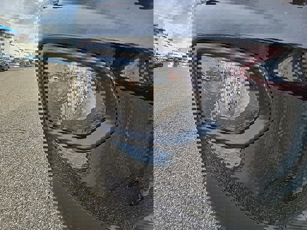 Used 2023 Chevrolet TrailBlazer LT w/ Convenience Package image 35