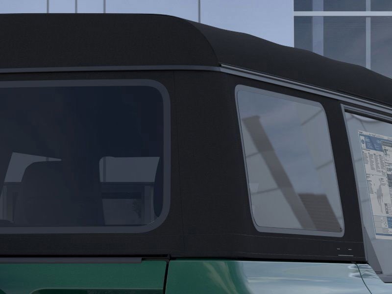 New 2025 Ford Bronco 4-Door image 25