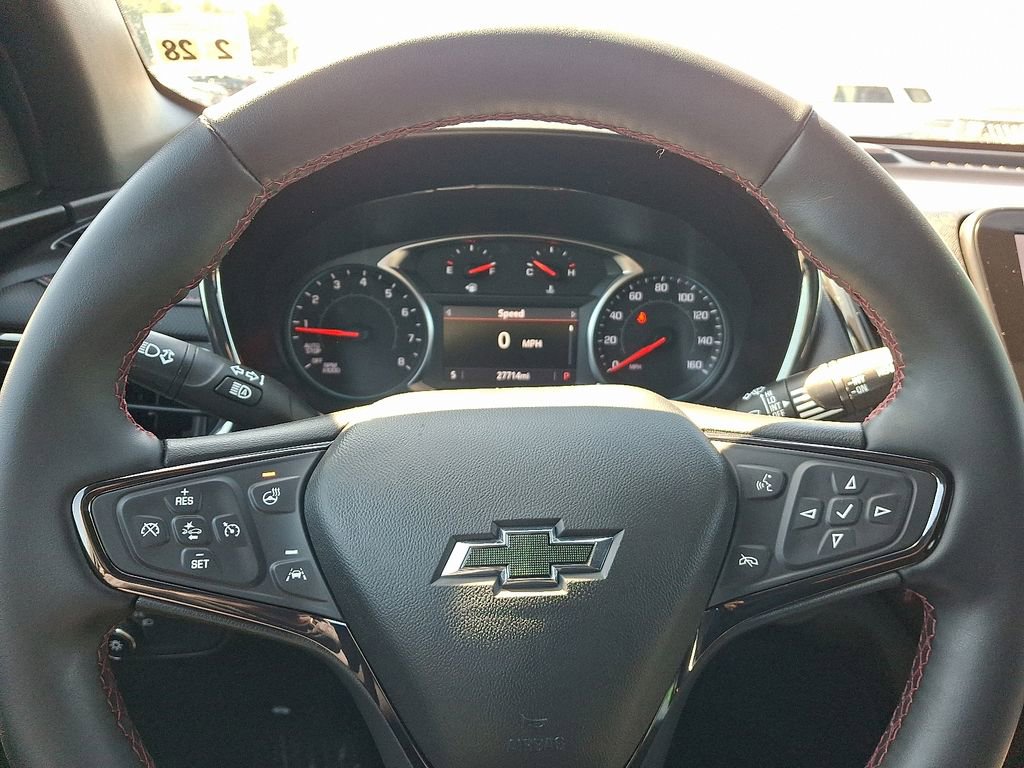Certified 2023 Chevrolet Equinox RS FWD image 19