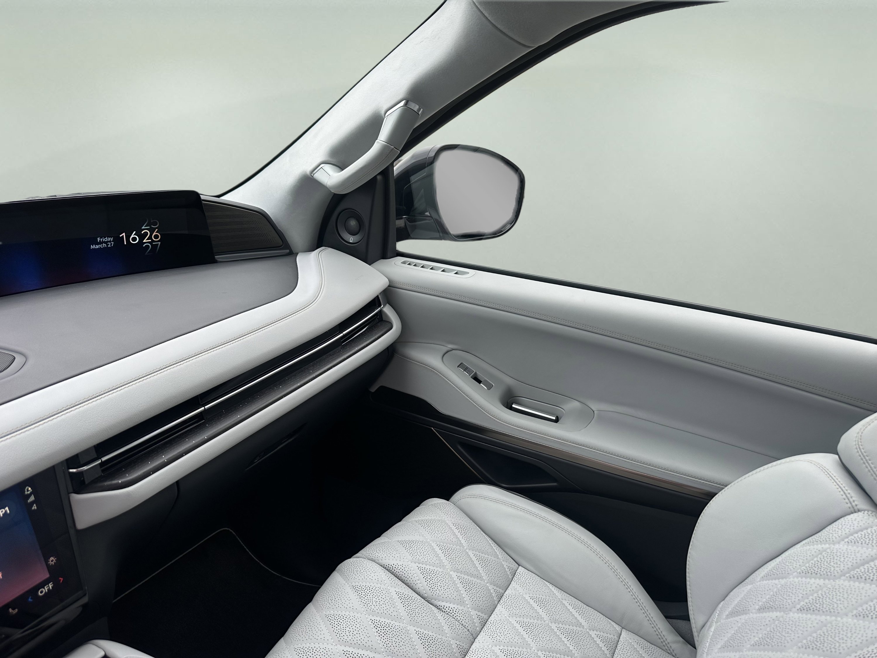 New 2026 Lincoln Navigator Black Label AWD/4WD image 19