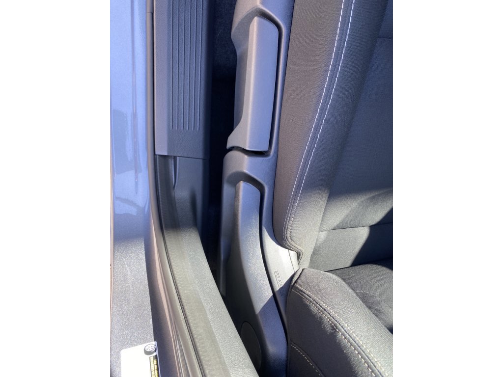 Used 2023 Nissan Rogue S image 23