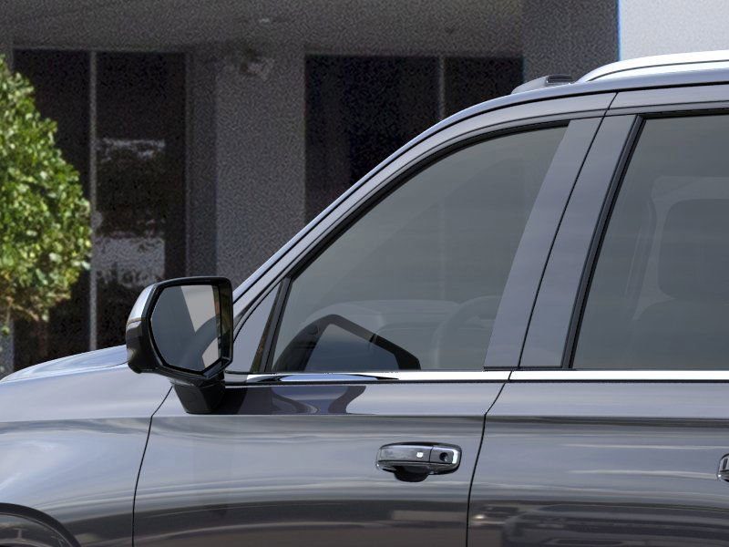 New 2026 Chevrolet Suburban Premier image 12