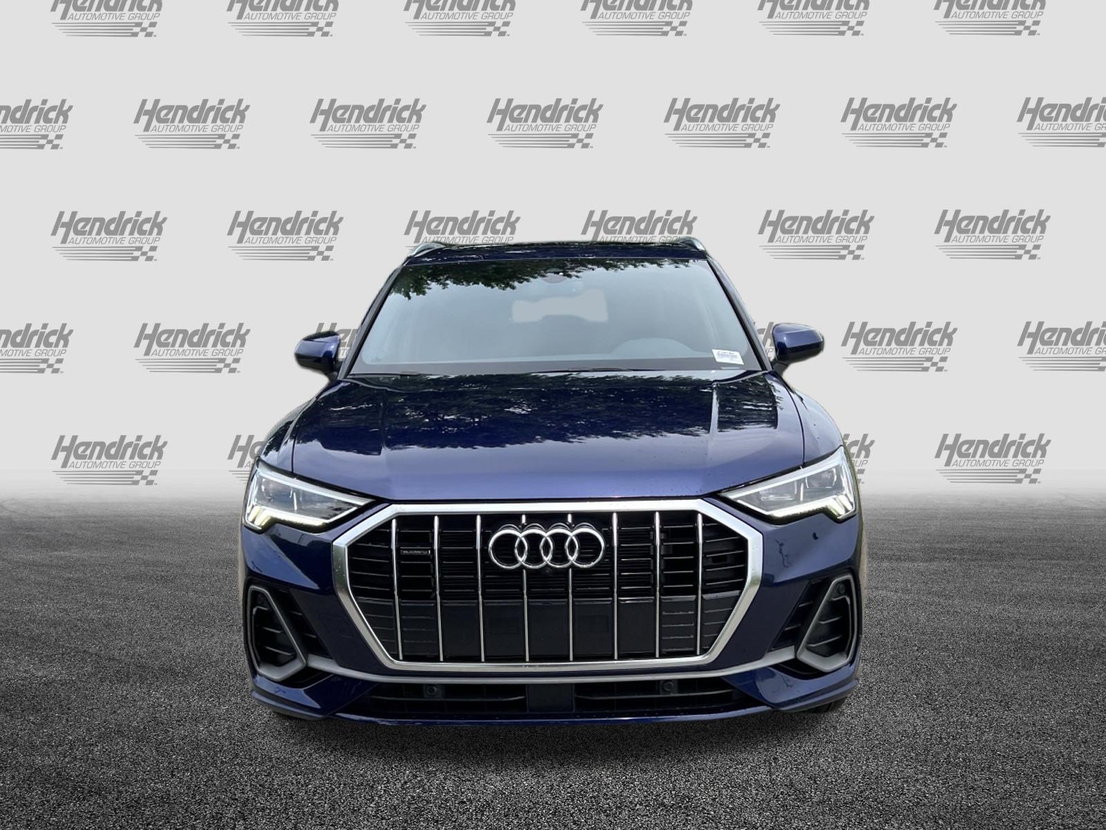 Certified 2023 Audi Q3 2.0T Premium Plus AWD/4WD image 3