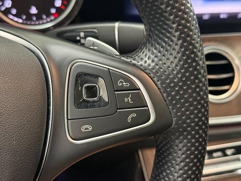 Used 2018 Mercedes-Benz E 400 4MATIC Sedan image 15