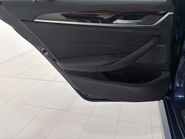 Certified 2023 BMW 530i xDrive w/ M Sport Package AWD/4WD image 15