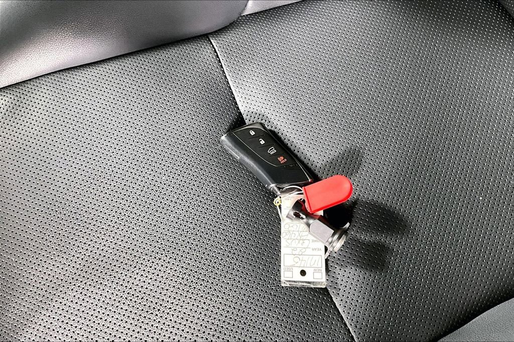 Used 2022 Lexus GX 460 image 10