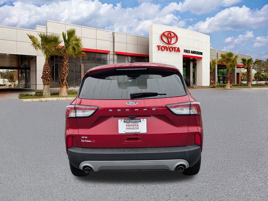 Used 2022 Ford Escape SE w/ Convenience Package image 5