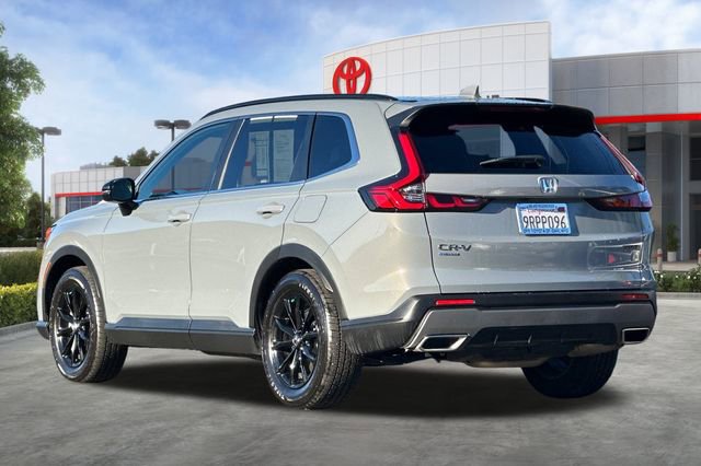 Used 2025 Honda CR-V Sport image 6
