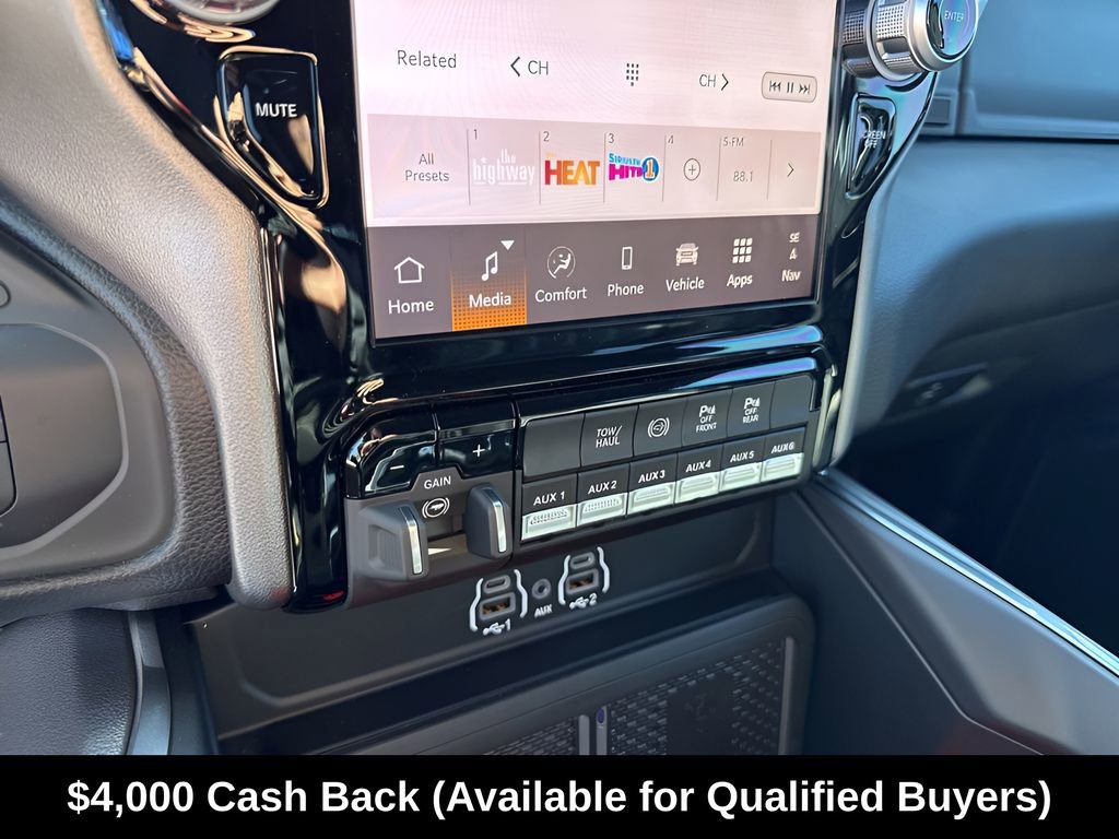 New 2026 RAM 2500 Laramie w/ Night Edition AWD/4WD image 39