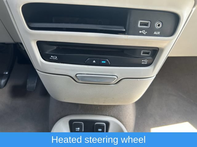 Used 2017 Chrysler Pacifica Touring-L Plus FWD image 17