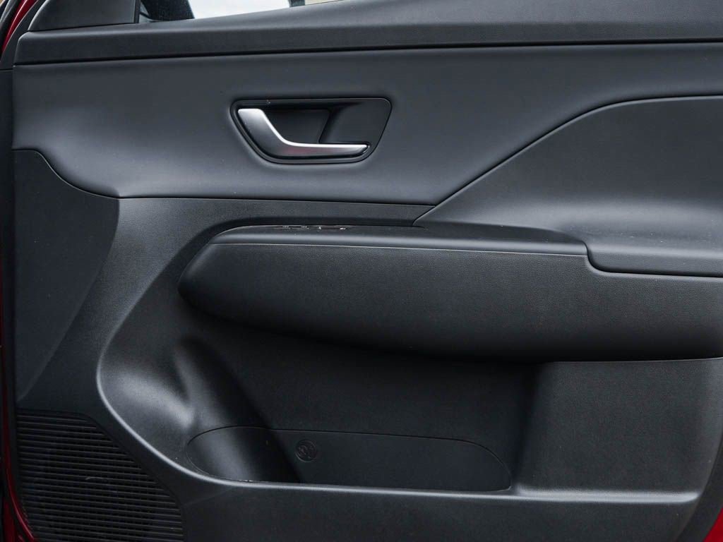 New 2026 Hyundai Kona SEL Premium image 9