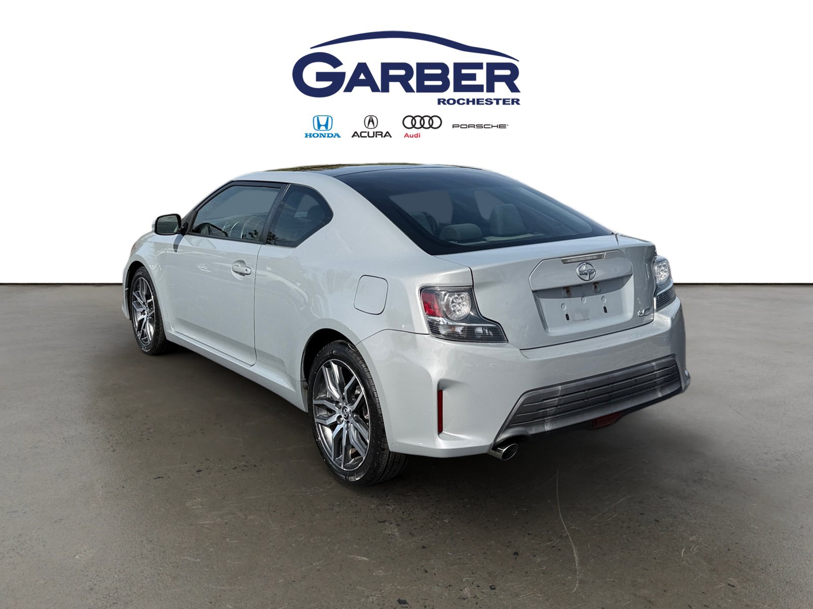 Used 2014 Scion tC FWD image 3