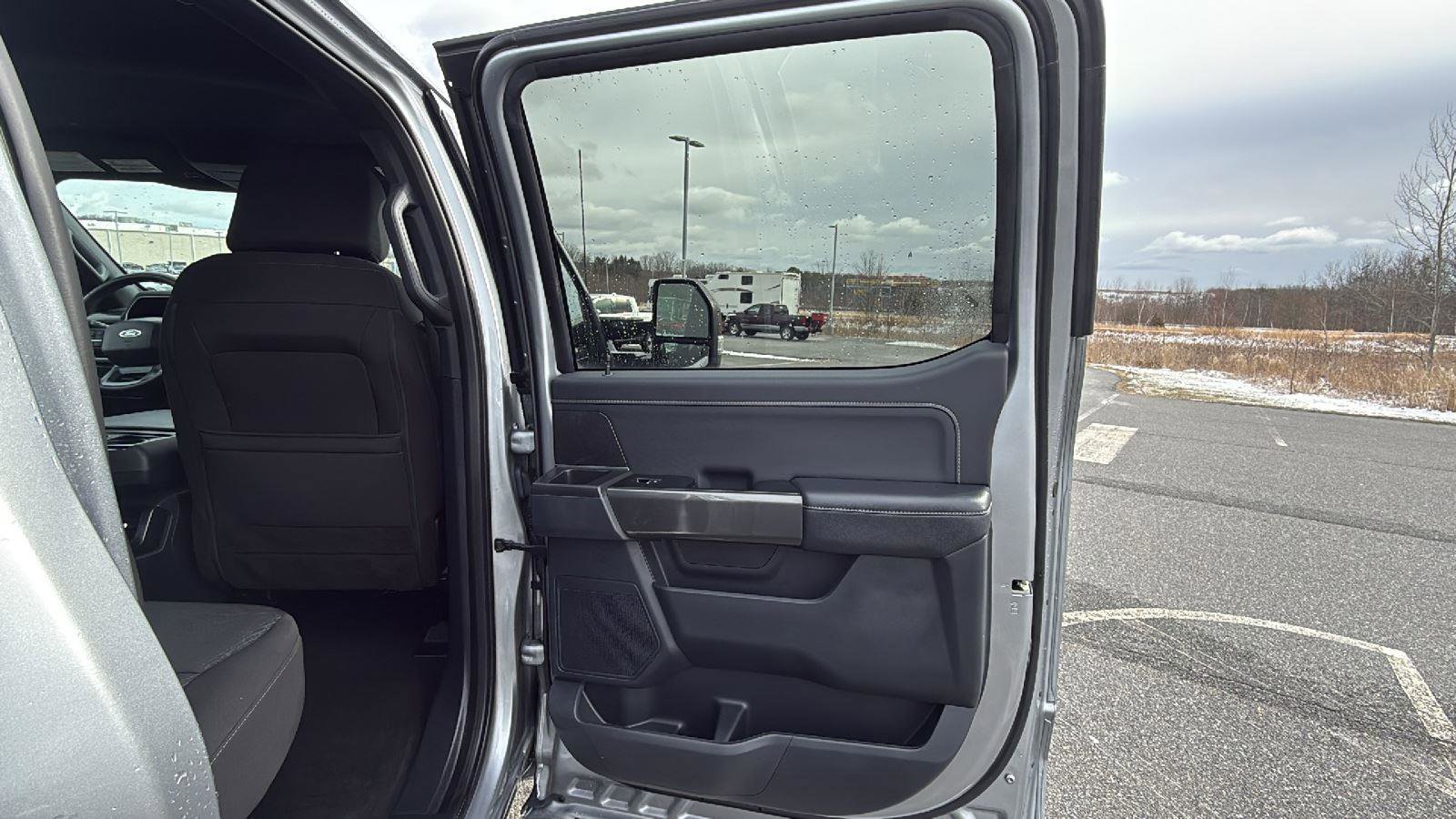 Used 2023 Ford F150 XLT w/ Equipment Group 302A High image 20