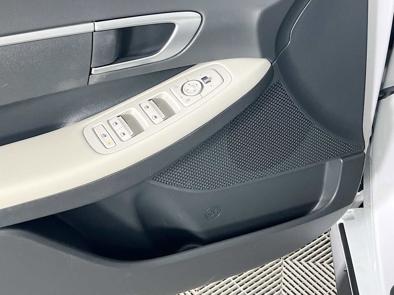 Certified 2023 Hyundai Sonata SE image 18