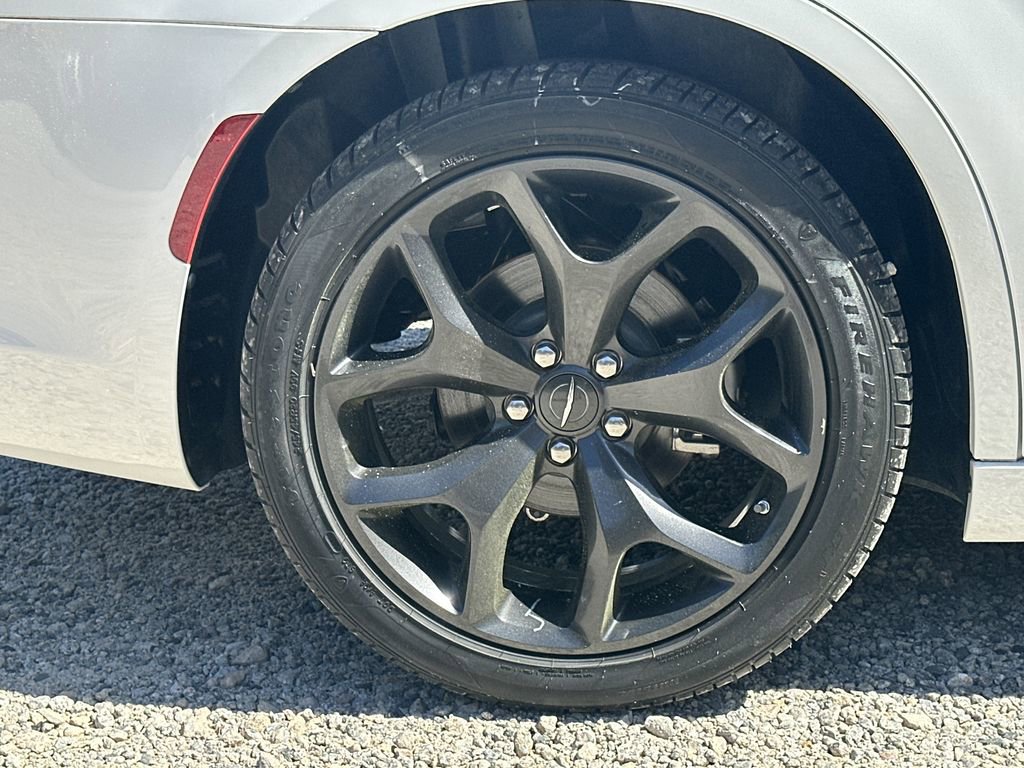 Used 2023 Chrysler 300 S w/ Comfort Group image 18