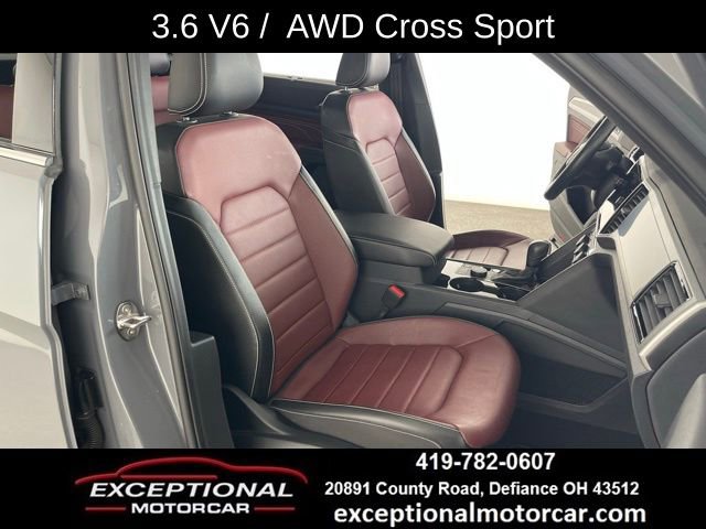 Used 2022 Volkswagen Atlas Cross Sport SEL Premium R-Line image 50