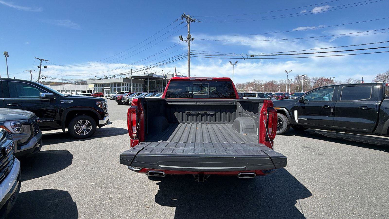 Used 2023 GMC Sierra 1500 Denali AWD/4WD image 10