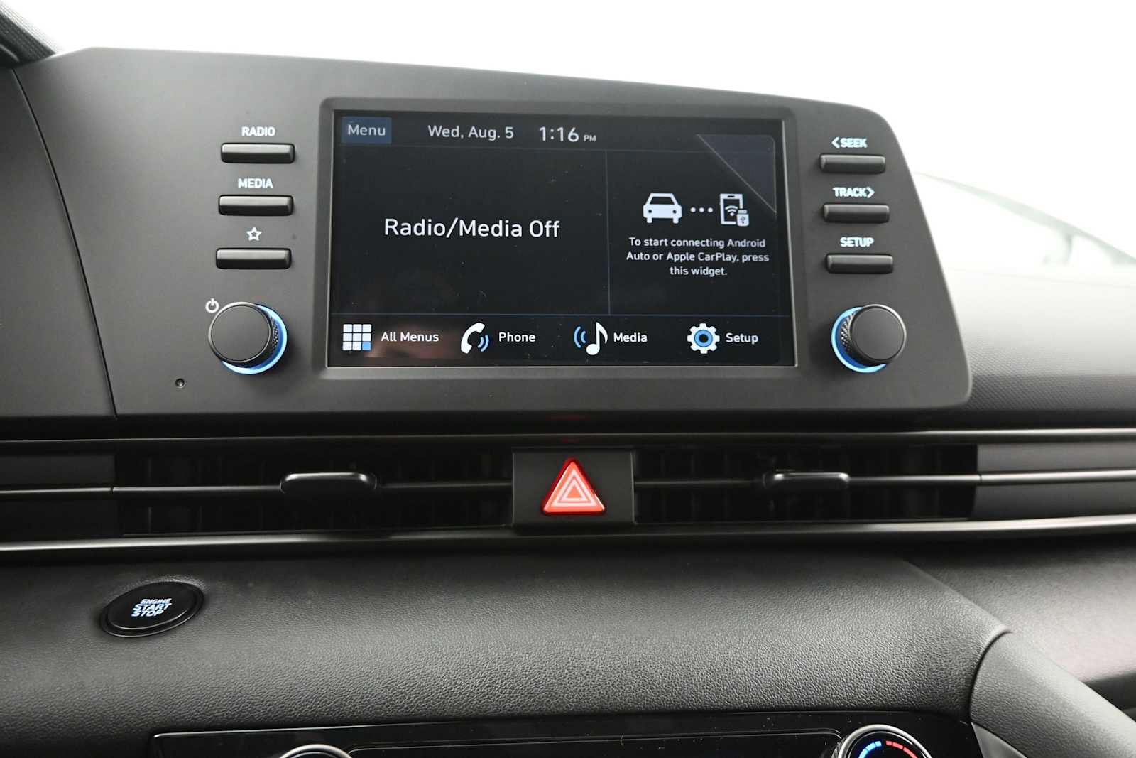 New 2026 Hyundai Elantra SEL Sport FWD image 18