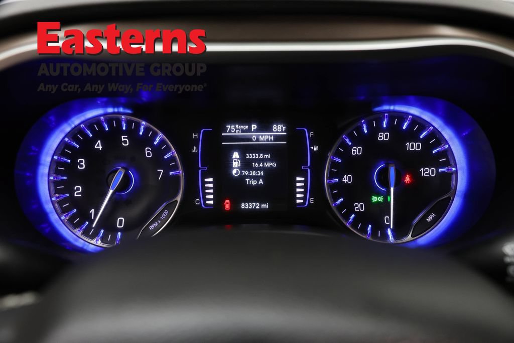 Used 2022 Chrysler Voyager LX FWD image 18