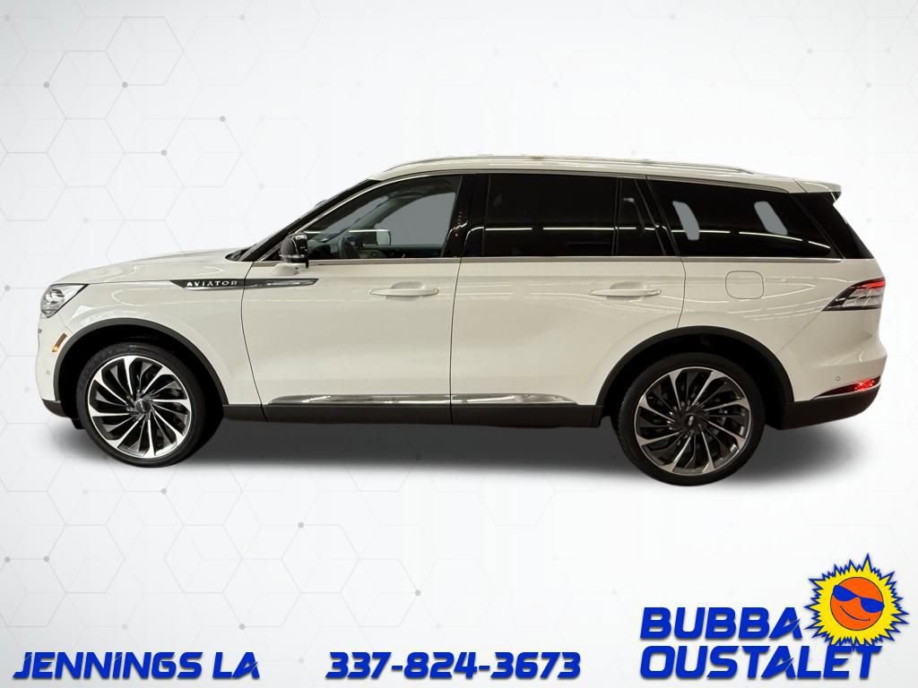 Used 2021 Lincoln Aviator Reserve w/ Equipment Group 202A image 3
