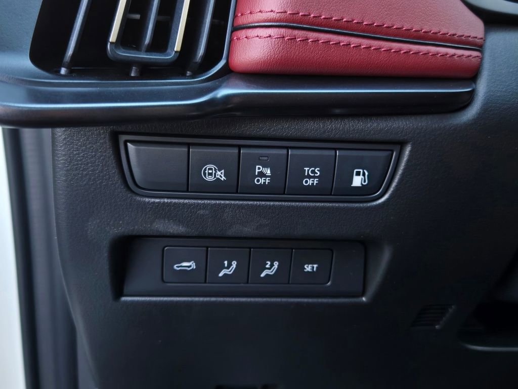 Certified 2025 MAZDA CX-70 Plug-In Hybrid w/ Premium Plus image 21