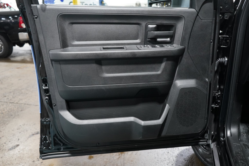 New 2027 RAM 3500 Tradesman AWD/4WD image 27