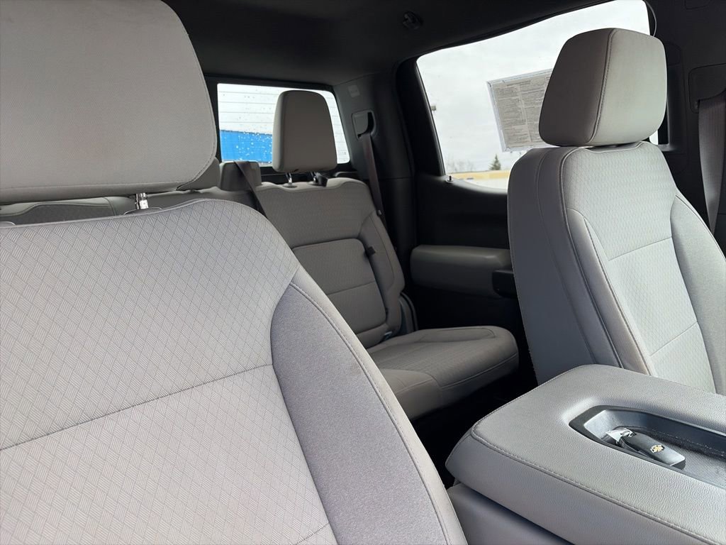 Used 2019 Chevrolet Silverado 1500 LT w/ Texas Edition image 39